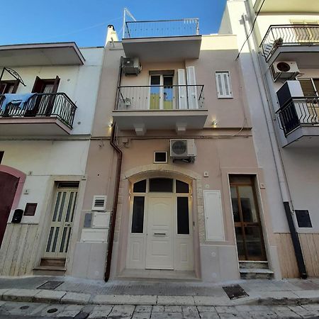 Апартаменти Cenvi House Поліньяно-а-Маре Екстер'єр фото